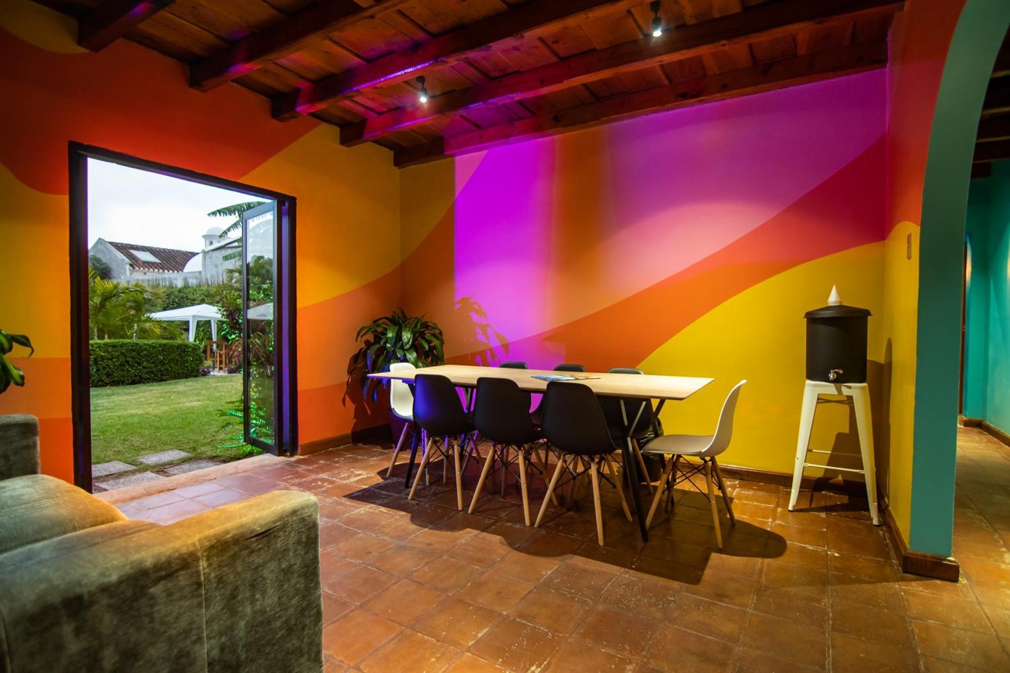 Yes Please! Hostel Antigua Esterno foto